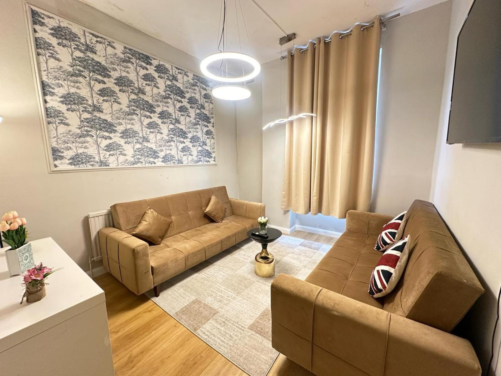 Comfortable One Bedroom Eye Apartament *
